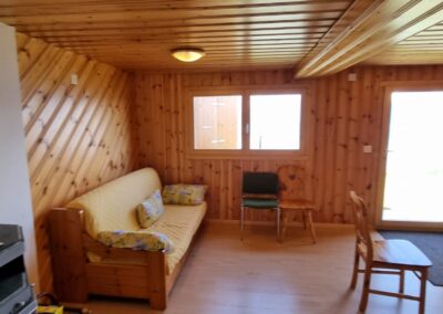 Avant rénovation d'une chambre d'un mayen à Haute-Nendaz